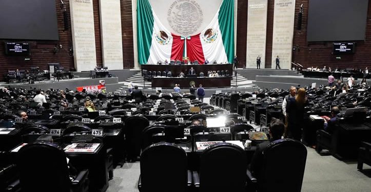 Diputados aprueban aumentos de hasta 100% en Ley Federal de Derechos
