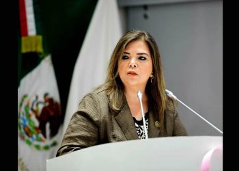 La diputada Gabriela Tapia Fonllem presenta iniciativa para garantizar el abasto de medicamentos en el ISSSTESON