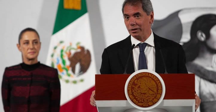 SHCP confirma 16 mil millones de pesos querellados por huachicol fiscal