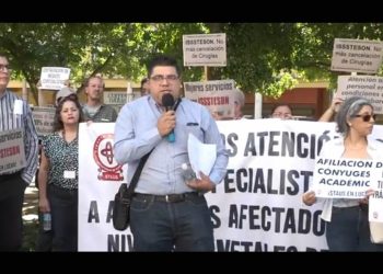 Denuncia maestros del STAUS que el ISSSTESON sigue con las mismas fallas en el servicio médico y farmacias