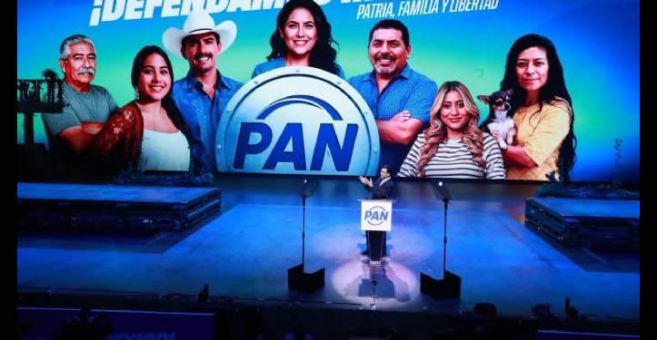 Lorenzo Córdova y Enrique Krauze dedican mensaje de apoyo al PAN en su relanzamiento