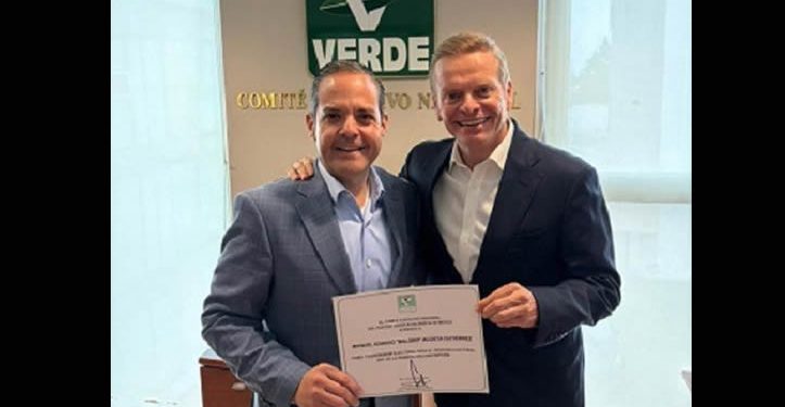 Oficial, El Maloro Acosta se integra al PVEM