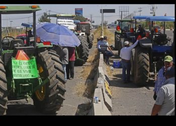 Productores de maíz activan protesta; califican como insulto oferta del gobierno
