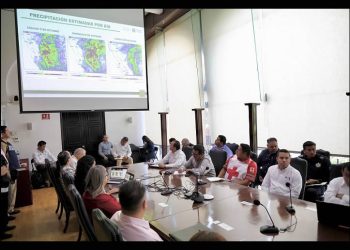 “Priscila y Raymond” provocarán olas de hasta 6 metros en las zonas costeras y lluvias de hasta 150 mm