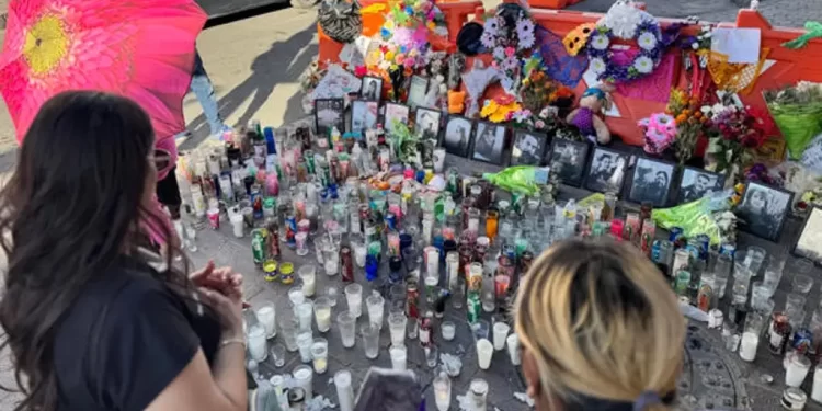 Exigen justicia familiares de víctimas tras incendio de tienda en Sonora; temen que tragedia se repita