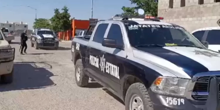 Detienen a Motociclista en Posesión de Arma Frente a un Cecyte en Hermosillo