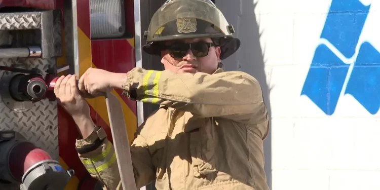 Conato de Incendio en Restaurante Moviliza a Cuerpos de Emergencia, en Hermosillo