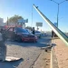 Conductor Pierde Control de Vehículo y se Impacta con Poste en Hermosillo; Provocó Caos Vial