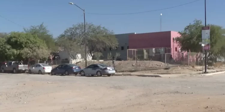 Detienen a Motociclista en Posesión de Arma Frente a un Cecyte en Hermosillo