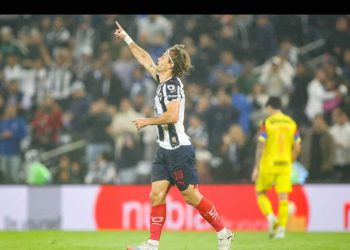 América, al borde de la eliminación; cae ante Rayados en la ida de cuartos de final de Liga Mx