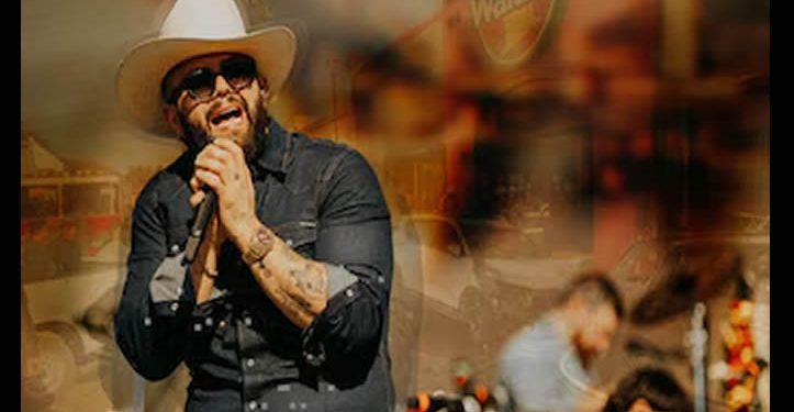 Carín León se solidariza con las familias afectadas por incendio mortal en Waldo’s de su natal Sonora