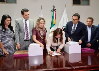Gobierno de Sonora entrega al Congreso el Paquete Económico 2026