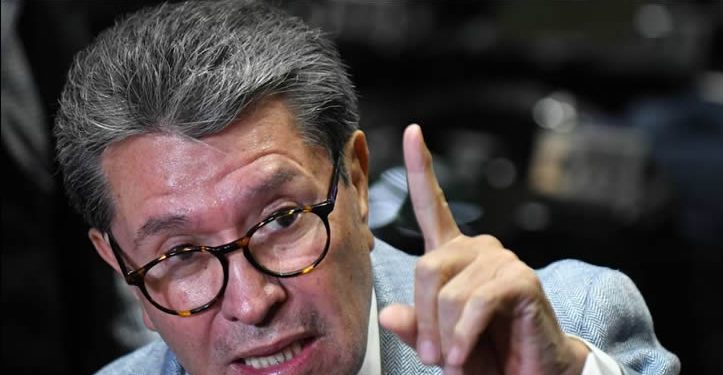 Segob señala mano política en bloqueos de transportistas; Monreal asegura que no hay elementos para afirmarlo