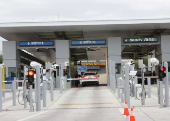 Era agente de la CBP, dejaba pasar autos sin inspección en la frontera de Arizona y recibió una dura condena