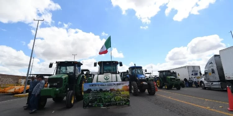 Última protesta de productores sinaloenses en Sonora; si no hay solución, no sembrarán maíz