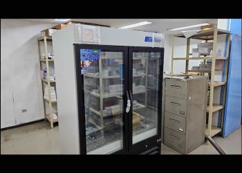 Entregan equipo a la Clínica Hospital de Navojoa; son dos refrigeradores para almacenar medicamento para su preservación