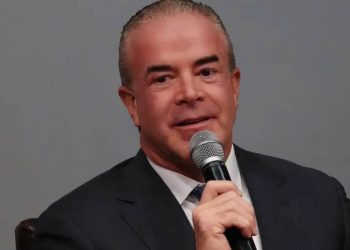 Raúl Rocha Cantú, dueño de Miss Universo, infiltró a la FGR: pagó millones para obtener información