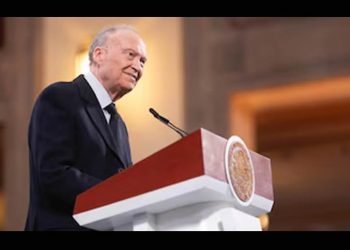 Senado inicia sesión para analizar posible salida de Gertz Manero de la FGR, apuntan a Ernestina Godoy como sustituta