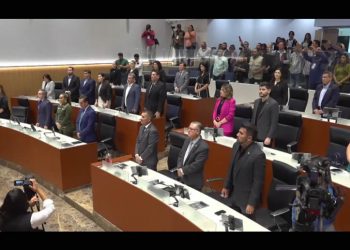 Rinde Congreso de Sonora homenaje póstumo a víctimas de la tragedia en centro comercial de Hermosillo con minuto de silencio