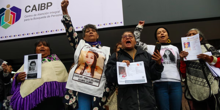 Madres buscadoras ‘no están solas’, asegura Claudia Sheinbaum