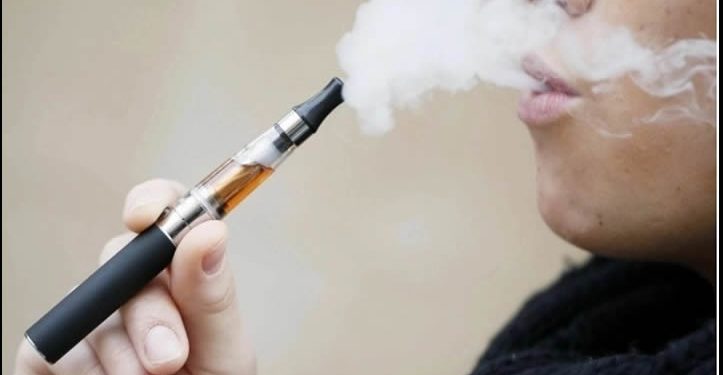 Diputados aprueban en comisiones dictamen de prohibición total de vapeadores