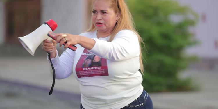 Ceci Flores invita a Salinas Pliego a apoyar a niños en orfandad; podemos dar recibo deducible de impuestos, señala