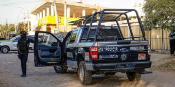 Canadá emite alerta de viaje por violencia en México; pide no visitar 13 estados, Sonora entre ellos.