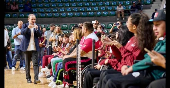 Alfonso Durazo reconoce y fortalece a atletas sonorenses con 540 becas