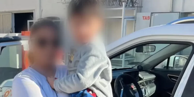 Localizan a Niño Autista de 6 Años Deambulando Solo en Bulevar a la Salida de Hermosillo