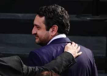 Revelan sueldo de Andy López Beltrán: el hijo de AMLO gana más que su antecesor