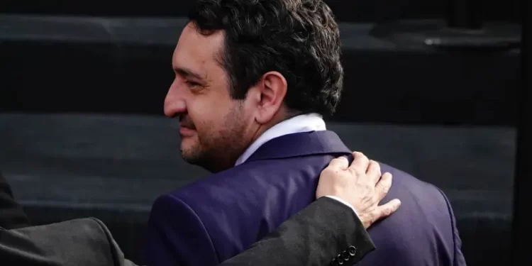 Revelan sueldo de Andy López Beltrán: el hijo de AMLO gana más que su antecesor