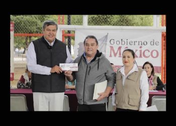 Inicia entrega de tarjetas de la Pensión Bienestar a las personas de 65 años y más registradas en agosto