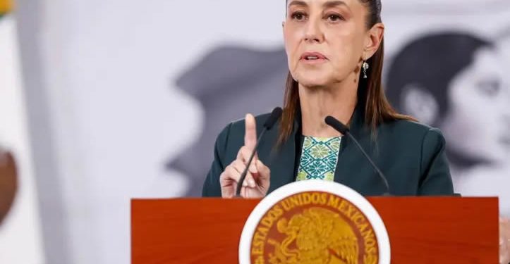 Claudia Sheinbaum felicita a chilenos por elección de Kast