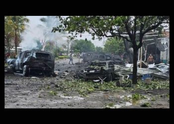 Explosión de coche bomba en Coahuayana, Michoacán, deja al menos dos muertos