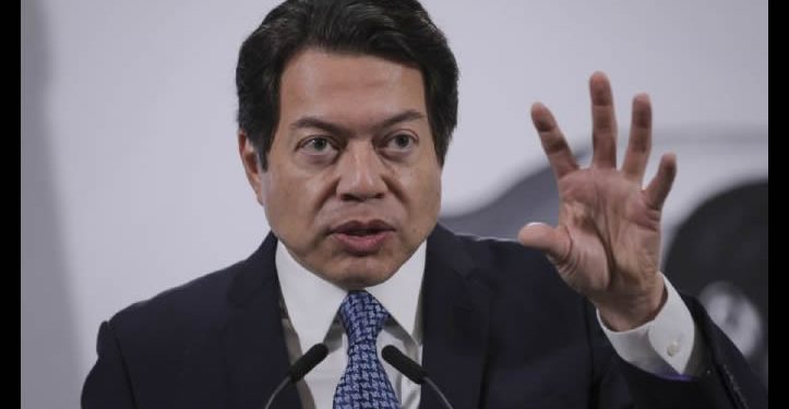 Mario Delgado reacciona a “rebelión” de Marx Arriaga; defiende su gestión