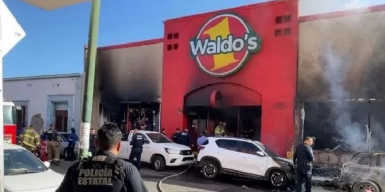 Víctimas piden revisar a juez del incendio del Waldo´s en Sonora; liberó a 7 detenidos