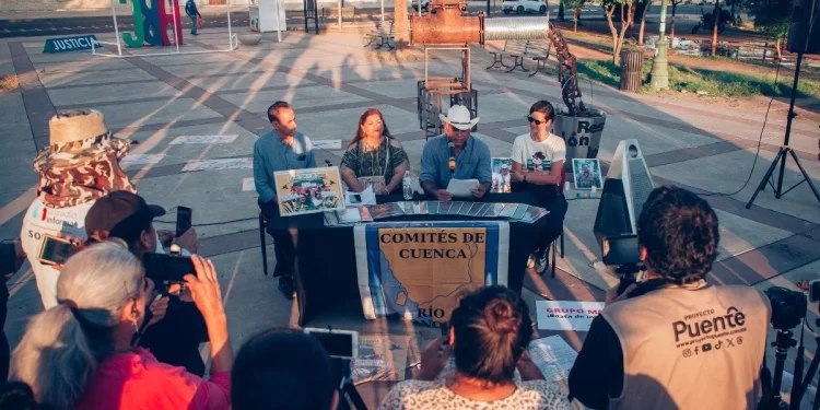 Acusan a Larrea en Sonora ante delegados de la Unión Europea