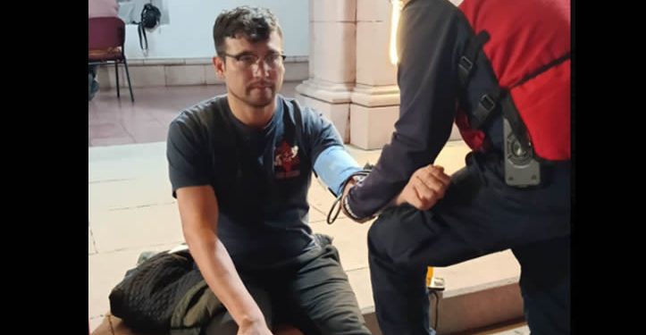 Docente de la Unison inicia huelga de hambre por incumplimiento salarial; STAUS acusa violación al contrato colectivo