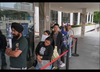 Las nuevas restricciones de Trump no dejan a ningún migrante a salvo: “Ser un residente legal en EE UU es ser un ciudadano de segunda”