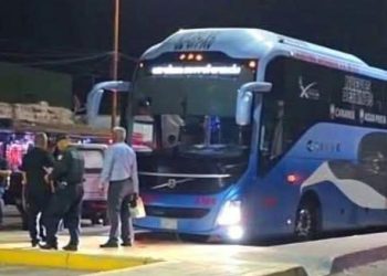 Falleció pasajero en el baño de un autobús en Empalme