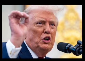 Donald Trump ordenó un bloqueo total a los barcos petroleros sancionados que entran y salen de Venezuela