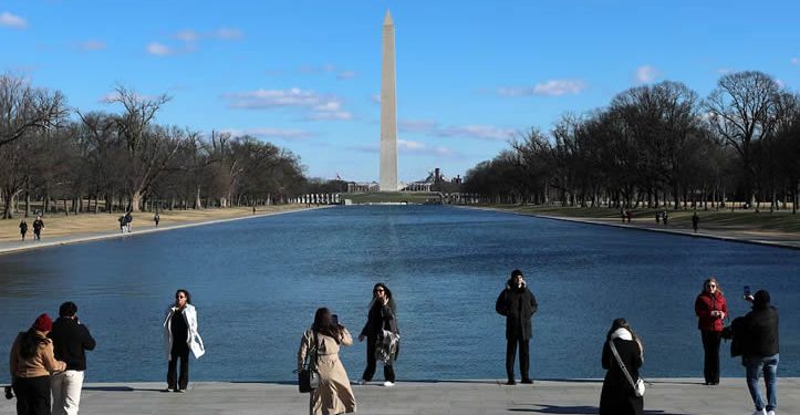 El número de turistas internacionales en Estados Unidos disminuye, con una excepción: México