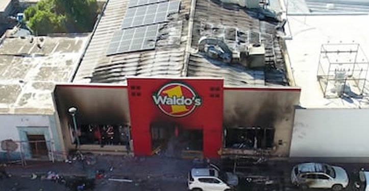 Emiten 25 órdenes de aprehensión por tragedia en Waldo’s Hermosillo