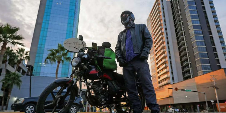 “Uno no se va de su país porque quiere”, venezolano en México comparte su experiencia