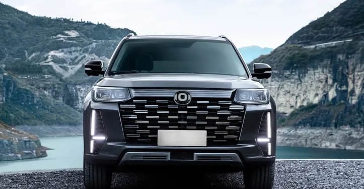 Gobierno amplía hasta noviembre de 2026 el decreto que regula la importación definitiva de autos usados