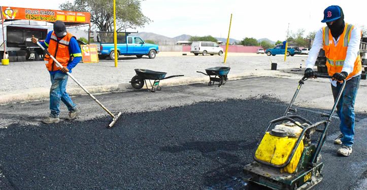 Despliega Ayuntamiento todo su estado de fuerza para erradicar baches en la Sonacer