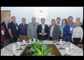 Presentan en Congreso de Sonora “El Cubo de la Resiliencia”, libro que invita a legislar con visión integral y armónica ante el caos urbano