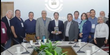 Presentan en Congreso de Sonora “El Cubo de la Resiliencia”, libro que invita a legislar con visión integral y armónica ante el caos urbano