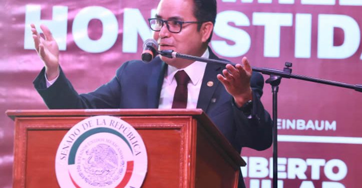 Heriberto Aguilar rinde cuentas en Guaymas: “El poder solo tiene sentido al servicio del pueblo”