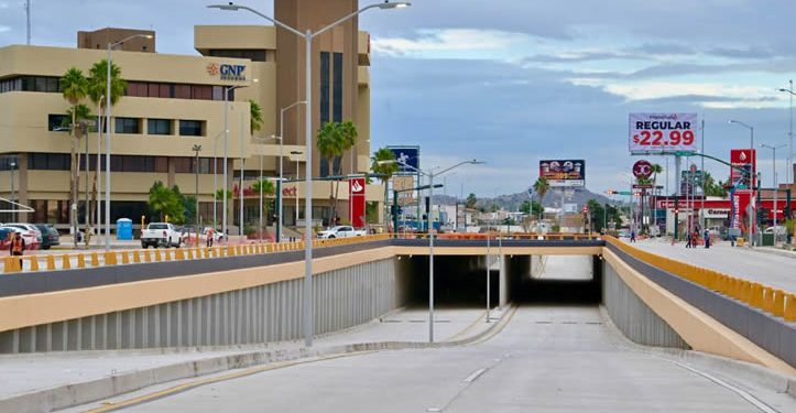 Convoca Toño Astiazarán a artistas locales a pintar mural en el paso a desnivel Colosio y Solidaridad